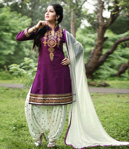 Intialainen Patiala Purple Salwar -puku