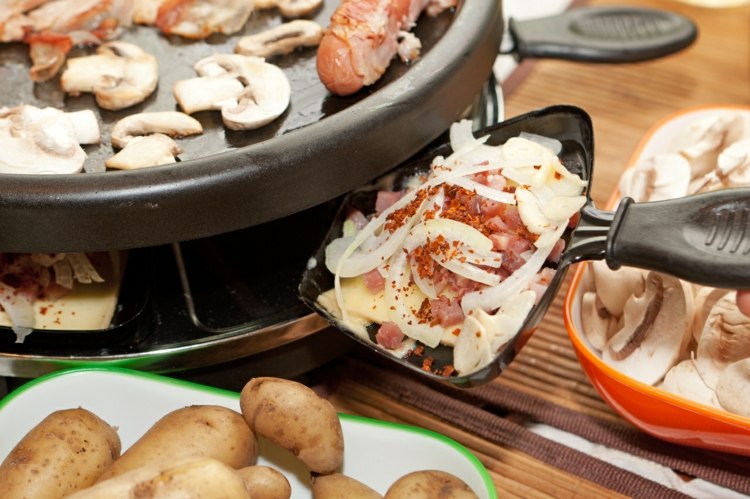 Raclette ingredienser pan-ugn-grill-matlagning