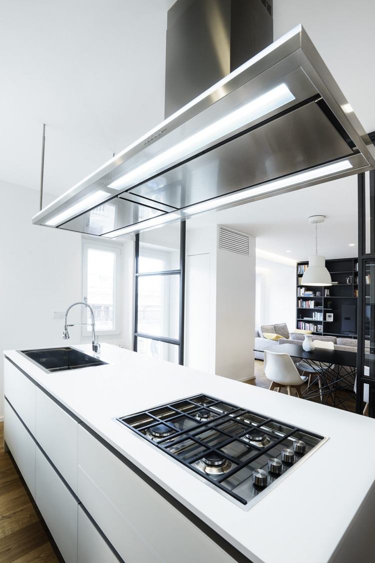 rumsavdelare glas stål kök kök ön vit enkel minimalistisk