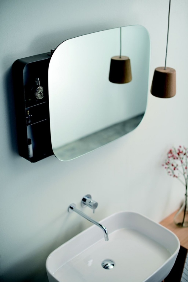 Badrumsmöbler michael hilgers spegel utdragbara hyllor tvättställ