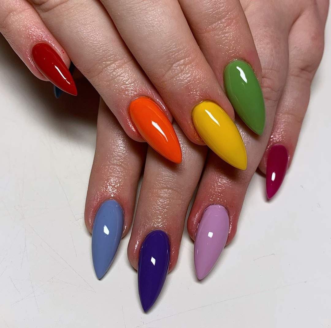 Rainbow naglar med svamp neon fiber nagellack stilett nagel form