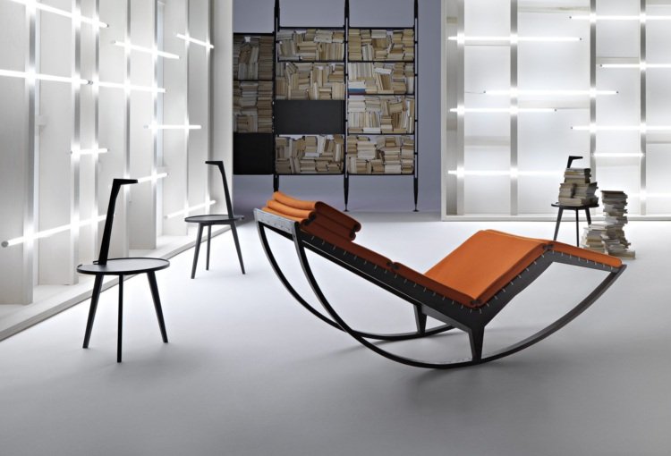 solstol vardagsrum orange gungstol cassina