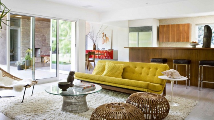 Retro-look -design klassiskt-vardagsrum-soffa-öppen planlösning