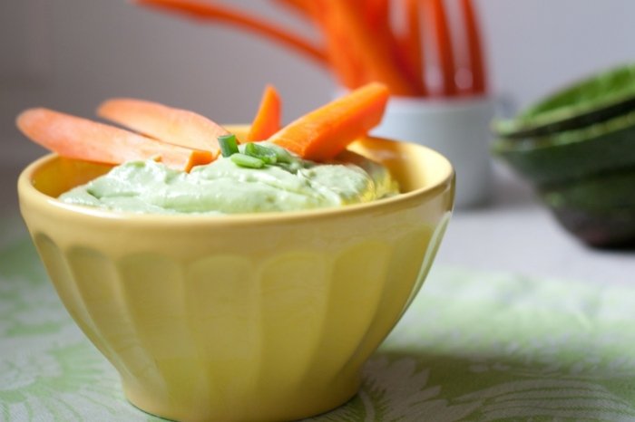läckert förrätt morötter vegan avokado dip recept