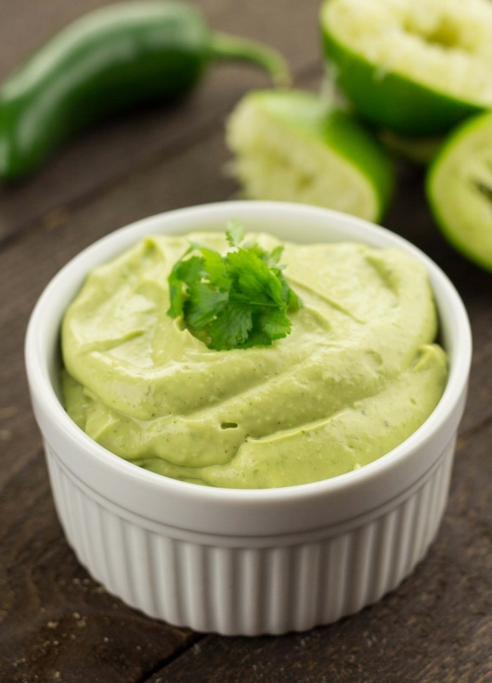 Gör snabba läckra festrecept avocado guacamole själv