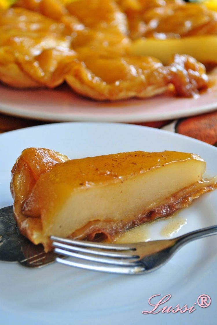 Recept-höst-dessert-päron-tårta-tatin-serveringsbit-tårta-gaffel-tallrik