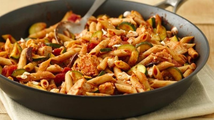 Recept med pasta tomatsås kinesiska grönsaker