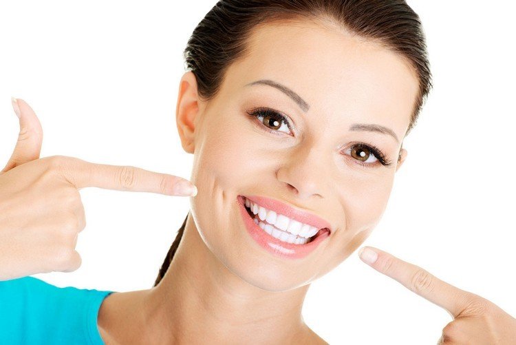 rätt-tänder-borst-tips-friskt-vackert-leende