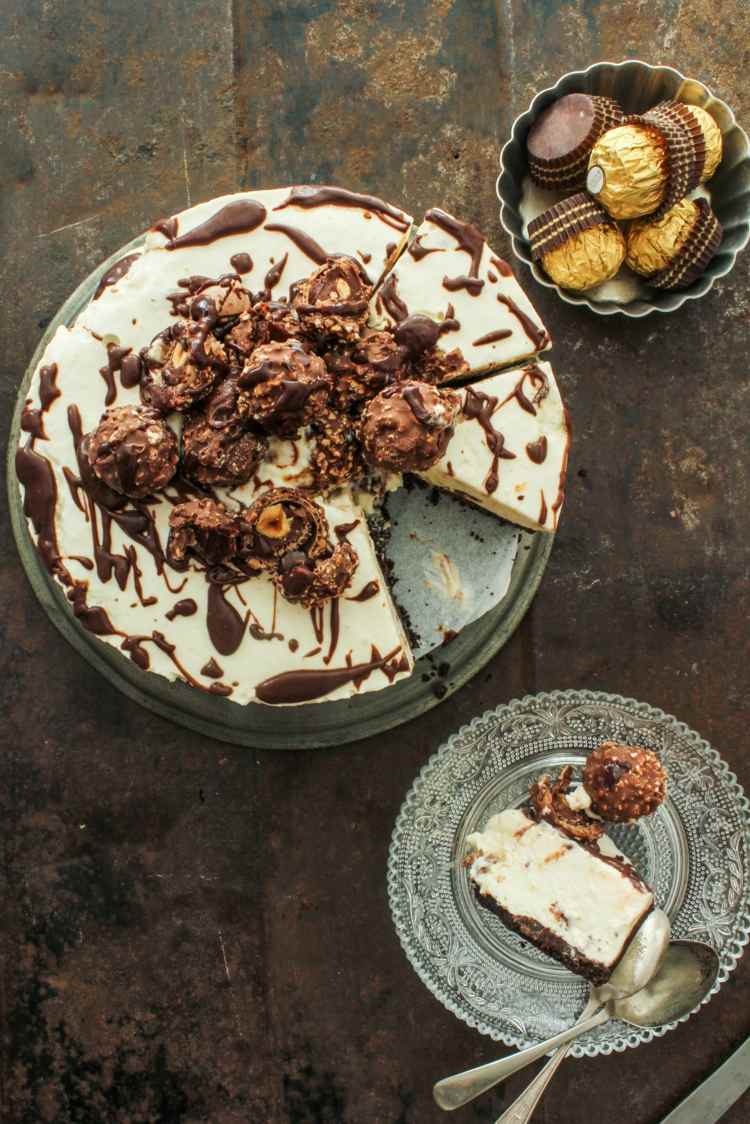 rocher-tårta-godis-baka-födelsedag-baka-överraskning-recept-idé
