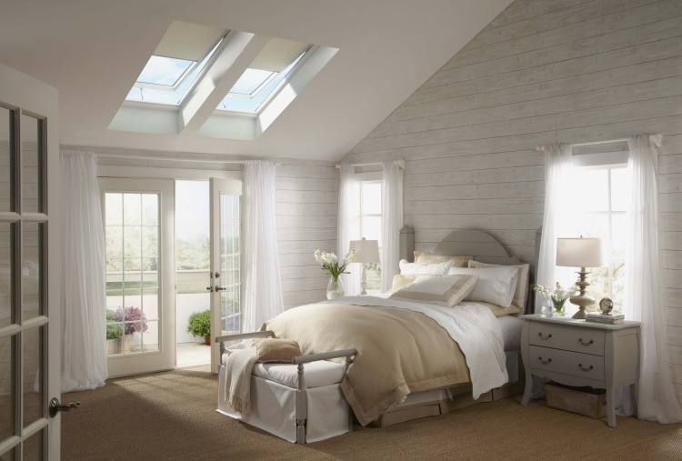 rullgardiner-takfönster-sovrum-klassiska-möbler-jute matta-lpmmode-säng