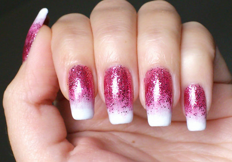 rosa-spik-gör-det-själv-spik-design-ombre-rosa-vit-glitter