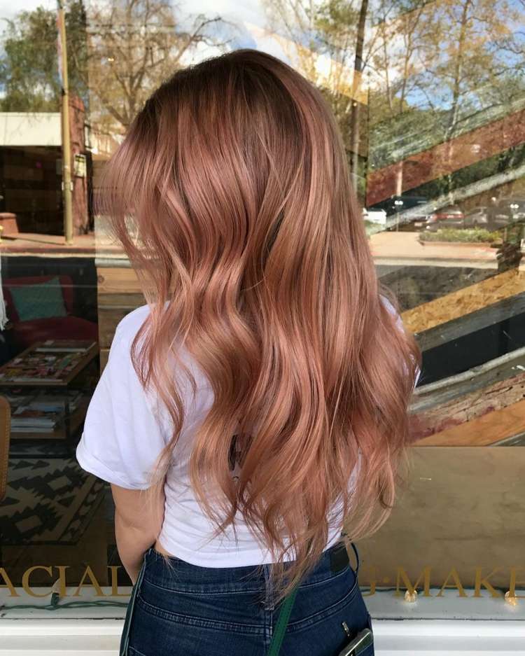 Rosa brun med blont hårfärg frisyr idéer långt hår trender kvinnor