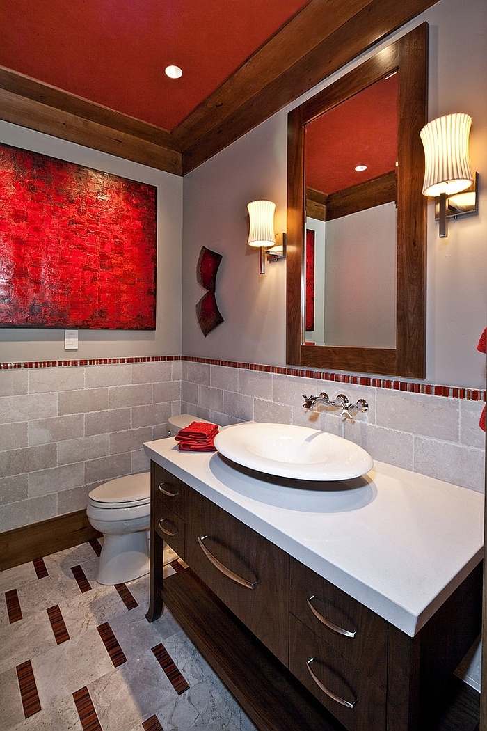 Rött i badrummet design-mörk-trä-röda-accenter-Jaffa-Group-Design-Build