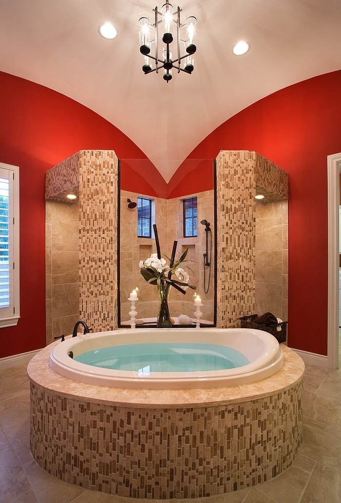 lyx-badrum-beige-mosaik-röd-vägg-måla-Mary-De-Walt-Design