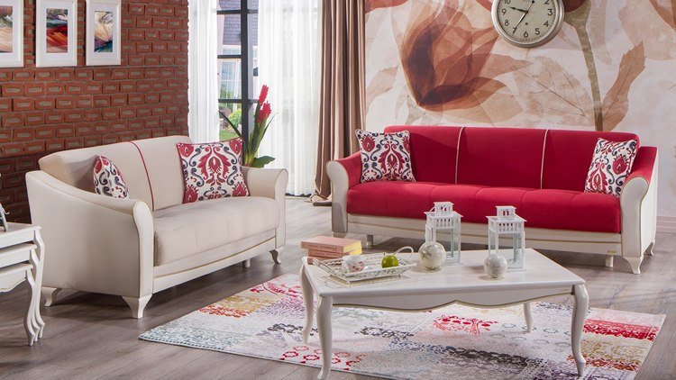 Röd soffa tapet-beige-blomma-motiv-kombination-vit-grädde