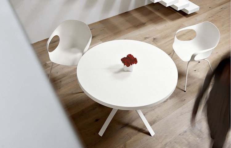 runda-matbord-moderna-förlängningsbara-vita trägolv