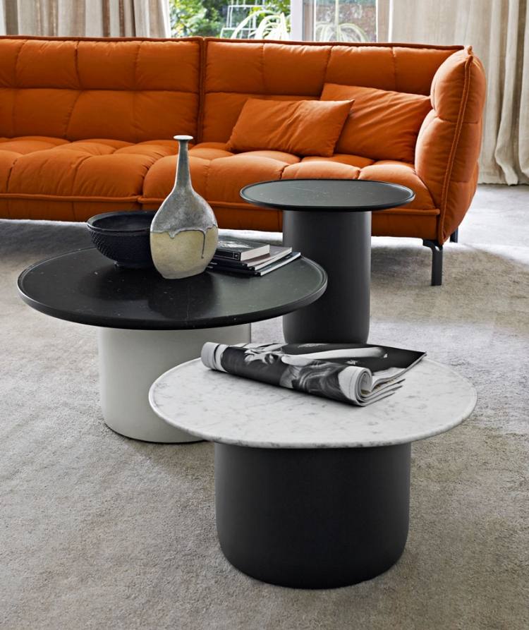 sidobord-rund-modern-design-marmor-svart-grå-fot-knapp