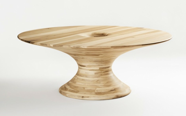 Runt bord av trä Träbord av rosenträfaner projektdesignermöbler