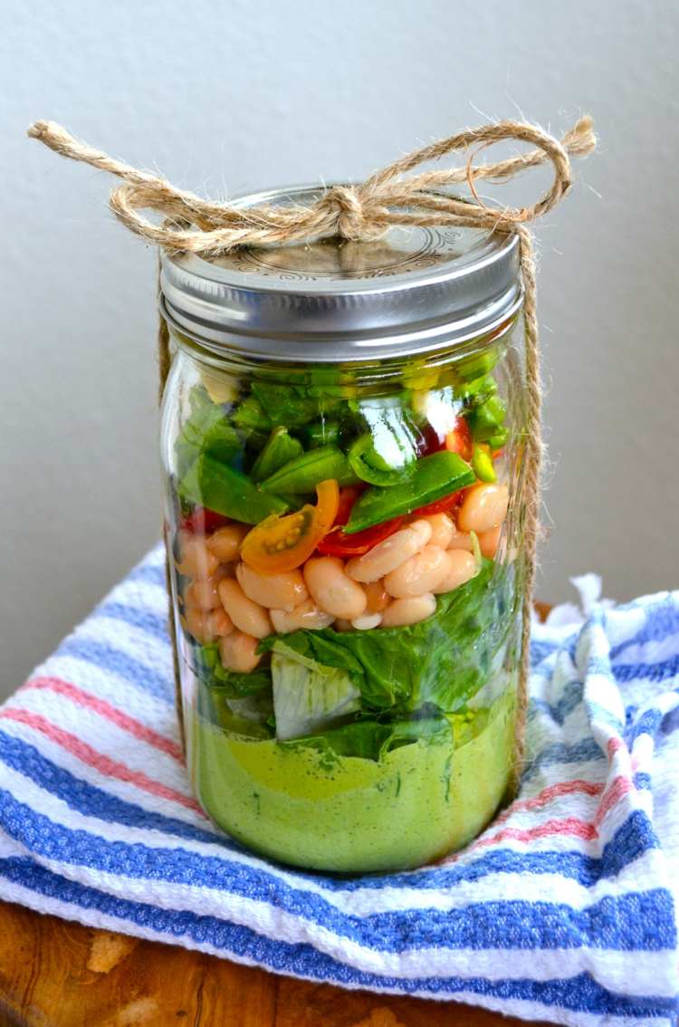 sallad-glas-blandade-bönor-grön-dressing-kökshandduk-garn