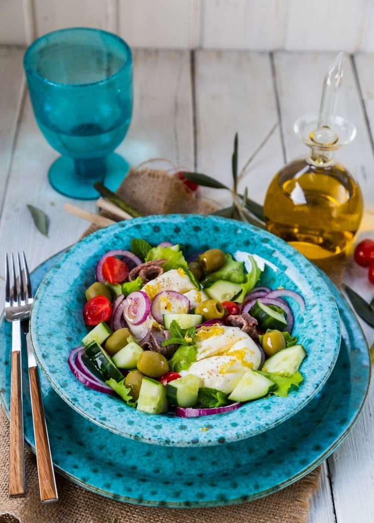 grekisk sallad burrata ost recept läckert