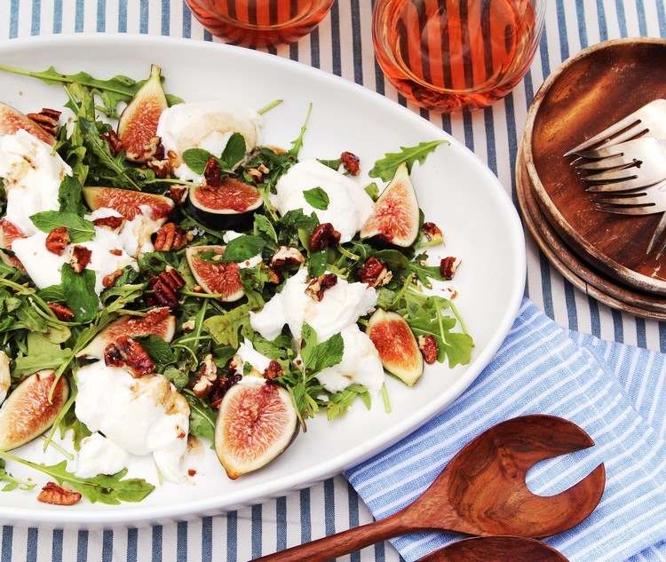 raffinerade recept sallad fikon burrata ostnötter