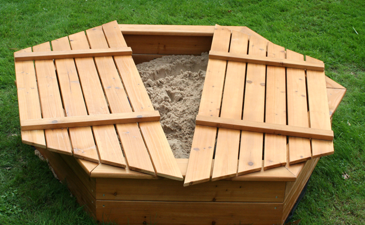 Bygg-det-själv-sandlåda-hexagon-form-lock-trä-brädor-idé