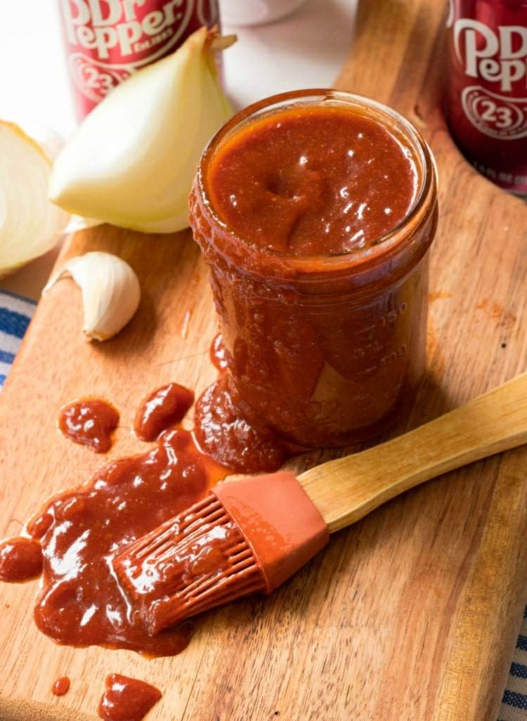 Varm honungssås med ketchup - dips för olika rätter med och utan matlagning