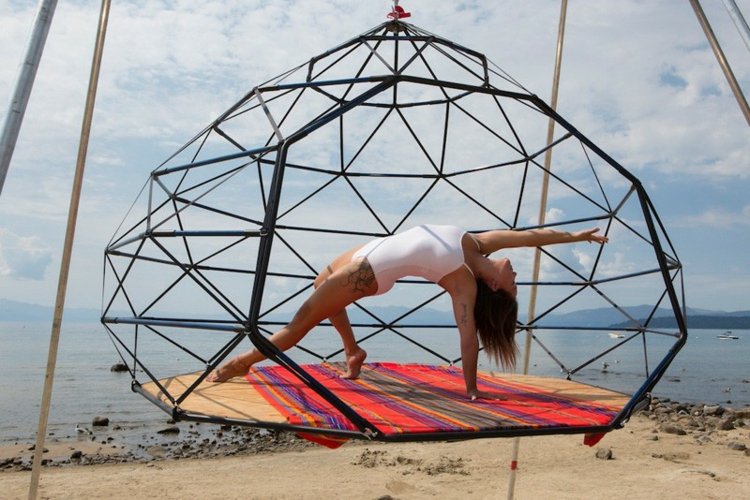 design abstrakt swing yoga kodama zome mat strandmöbler