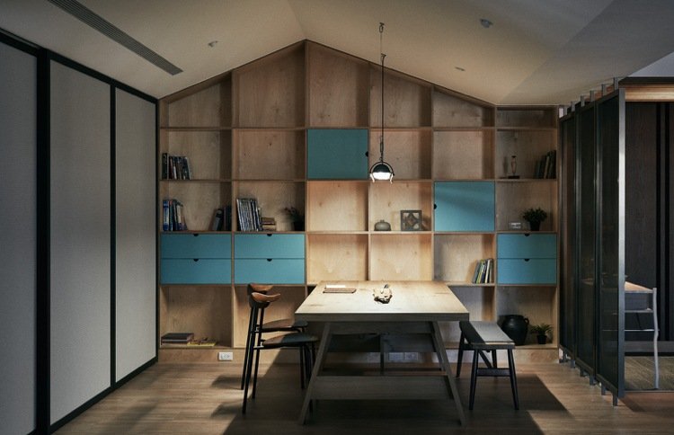 Vägghylla skrivbord vardagsrum design idéer