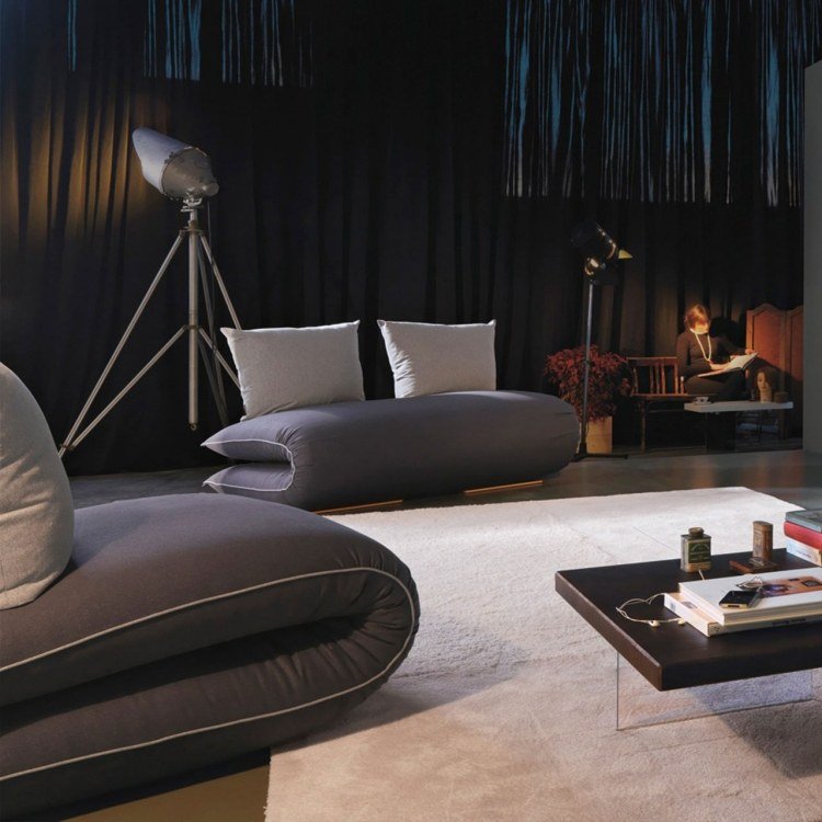 Bäddsoffa i grå -Chama-mi-jin-park-lago-matta-vit-modern-funktionell-design
