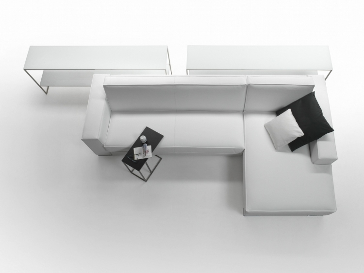 Bäddsoffa med sänglåda-hörn soffa-hörn soffa-rem-stor-vit-minimalistisk