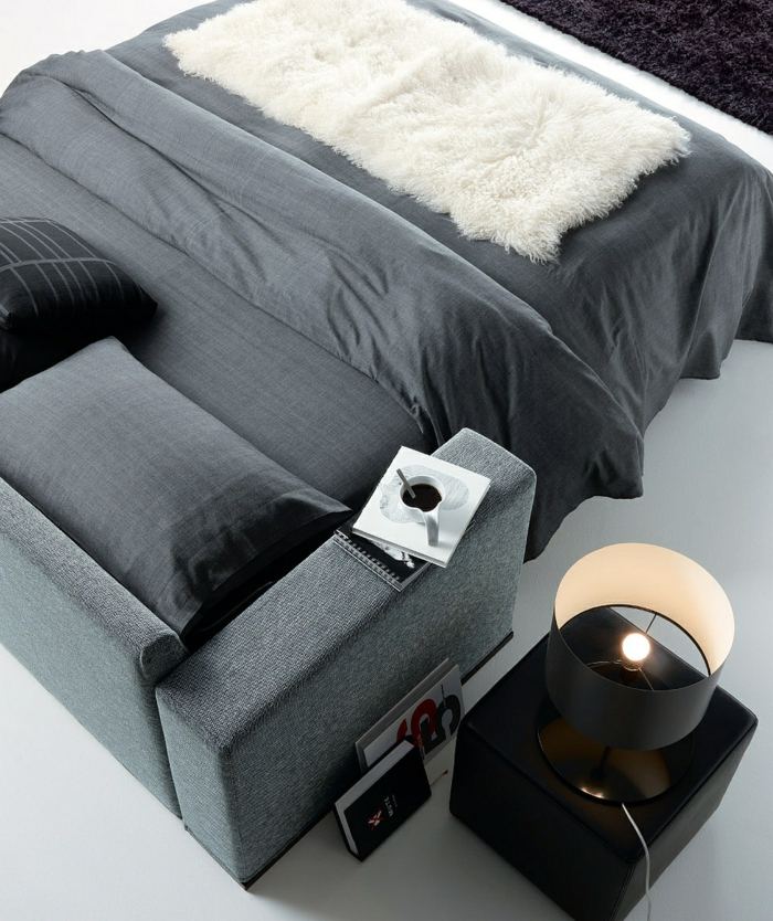 grå-soffa-desgn-för-sova-och-titta-hålla