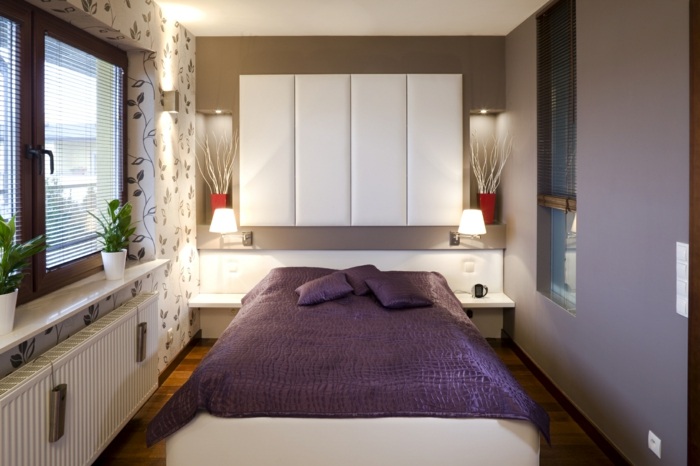 vita möbler sovrum säng lila sängkläder tapeter