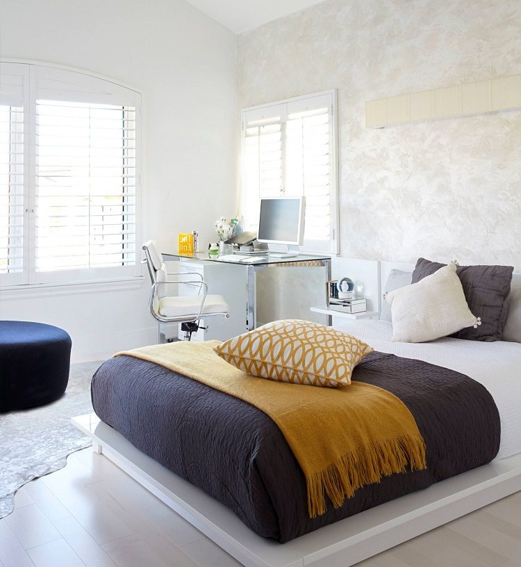 idéer för små sovrum med trender för möblering av skrivbordslägenheter