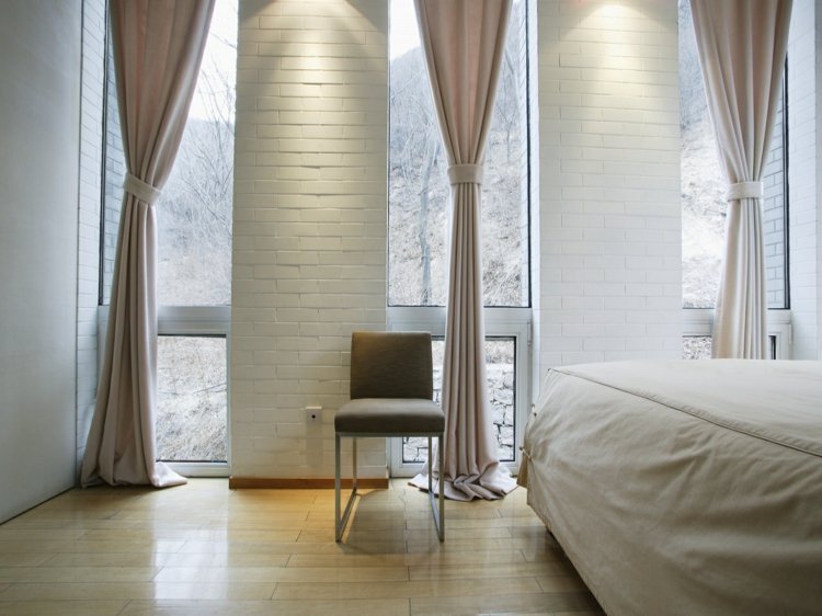 gardin-design-sovrum-fransk-fönster-idé-belysning-blekrosa