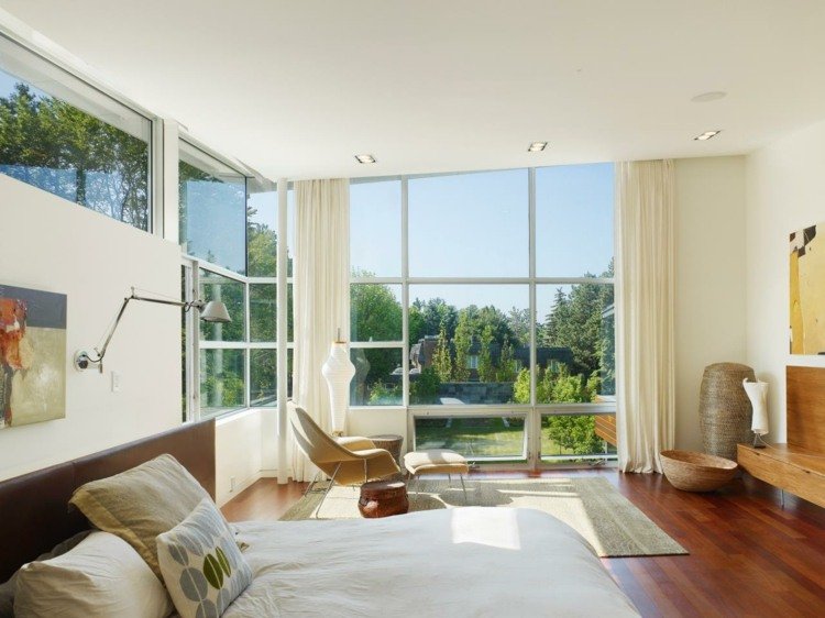 gardin-design-sovrum-vitt-fönster-fram-ljus-atmosfär