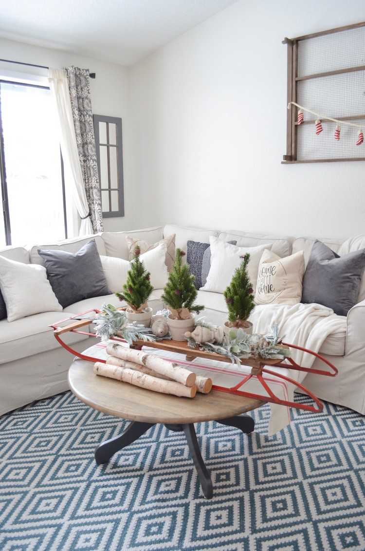 vardagsrum deco jul släde mini granar