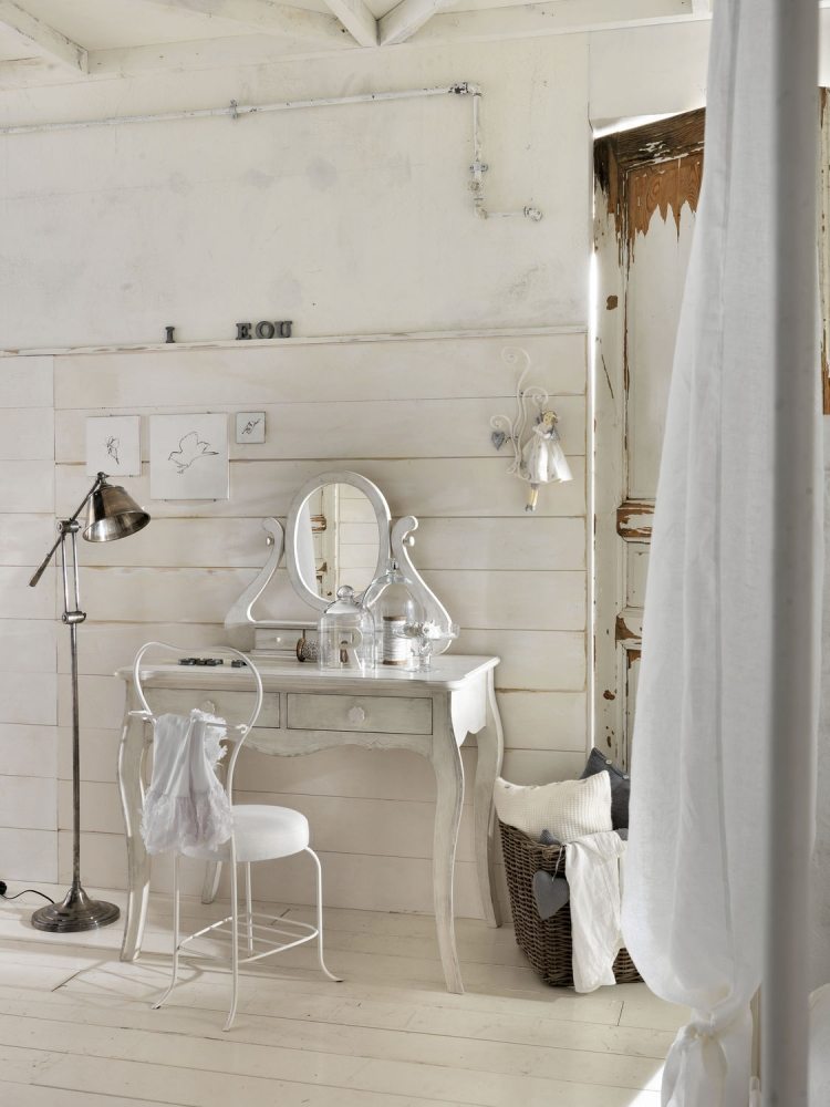 Toalettbord med spegel gammal vit-shabby-chic-Amedeo-Cantori