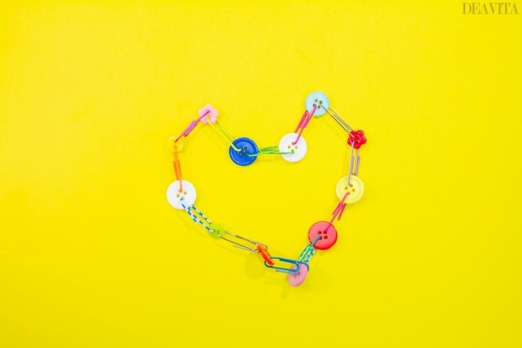 smycken för barn tinker halsband gem klipp knappar lätt DIY projekt