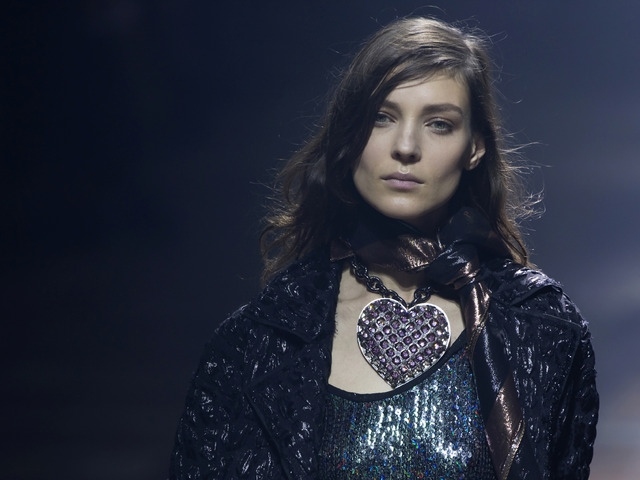 lanvin smycken trender 2014 halsband hänge med hjärtat tillbehör