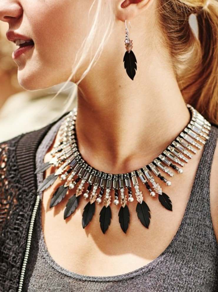 Smycken och kläder uttalande-mode smycken-silver-halsband-örhängen-ädelstenar-top-streetstyle