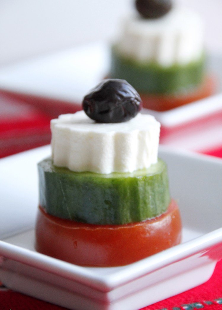 schopska-sallad-original-recept-bulgariska-flagg-smacked