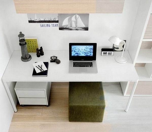 Bygg ett modernt vitt skrivbord själv