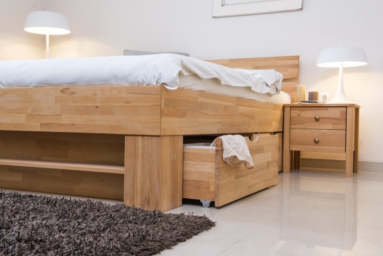 låda-säng-massivt trä-idéer-sovrum-dubbelsäng-modern-låda-hjul-sängbord