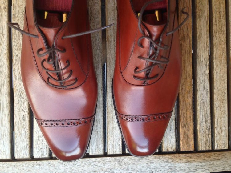Breda skor -tips-huskurer-läder-skor-brunt-äkta läder
