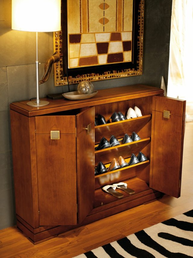 Möbler garderob skor detaljer lampa förvaringsutrymme alco möbler