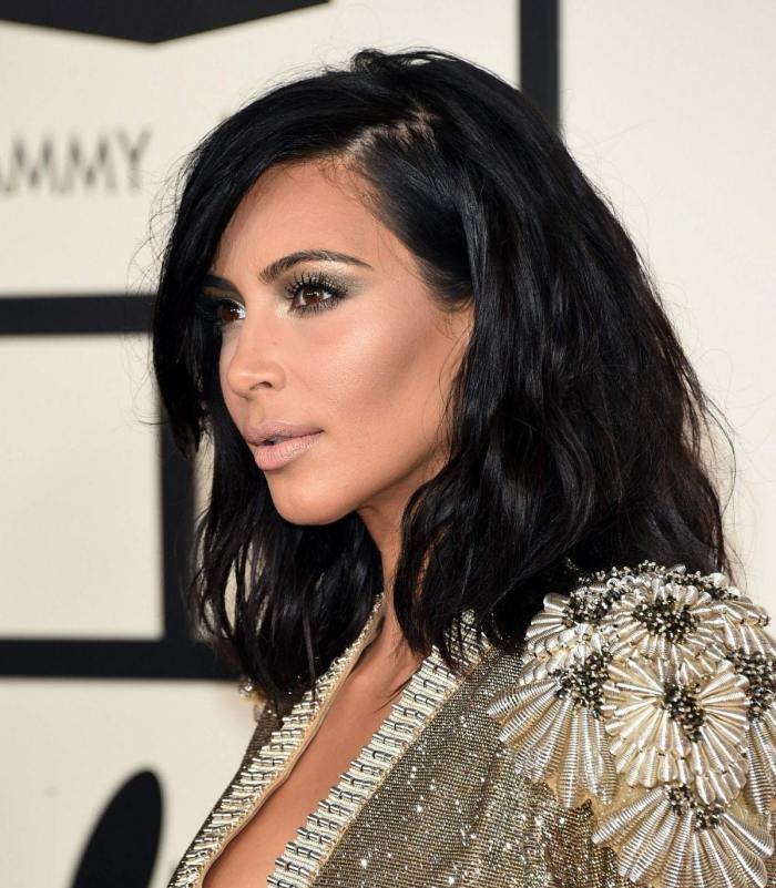 longbob-kim-kardashian-grammy-awards-shoulder-length-hairstyles-2015