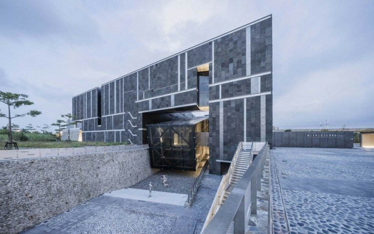 Nationalmuseum i Science Park i Taiwan med minimalistisk och samtida arkitektur