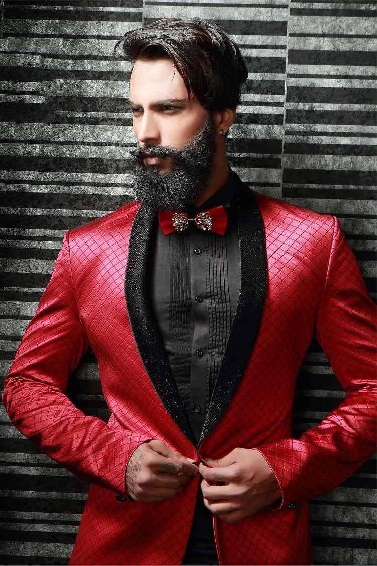 svart skjorta kombinerar röd smockande excentrisk fluga skägg frisyr