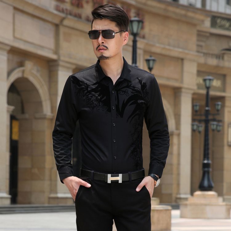 svart skjorta kombinerar snygga idéer elegant modernt bälte solglasögon klocka
